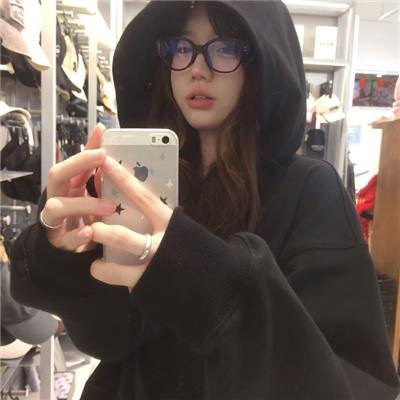 好女三头瞒